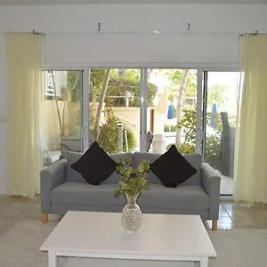  Apartment Queen Angel Resort-turtle Cove Turks And Caicos Islands